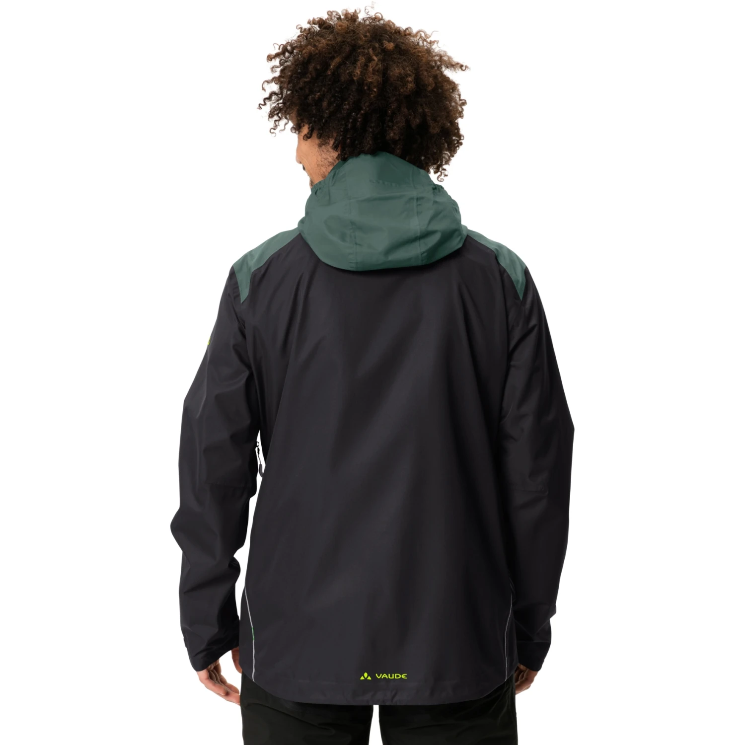 Vaude Men's All Year Moab 3in1 Rain Jacket - Black Uni 6 Vaude Men's All Year Moab 3in1 Rain Jacket - Black Uni - Image 4