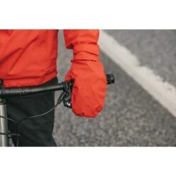 Vaude Men's Comyou Rain Jacket - Khaki -Vaude vaude mens comyou rain jacket 2 1541693