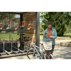 Vaude ReCycle Pro Single Bike Pannier - 22L - Dusty Forest -Vaude vaude mens cyclist air jacket dusty moss c 3 1214041