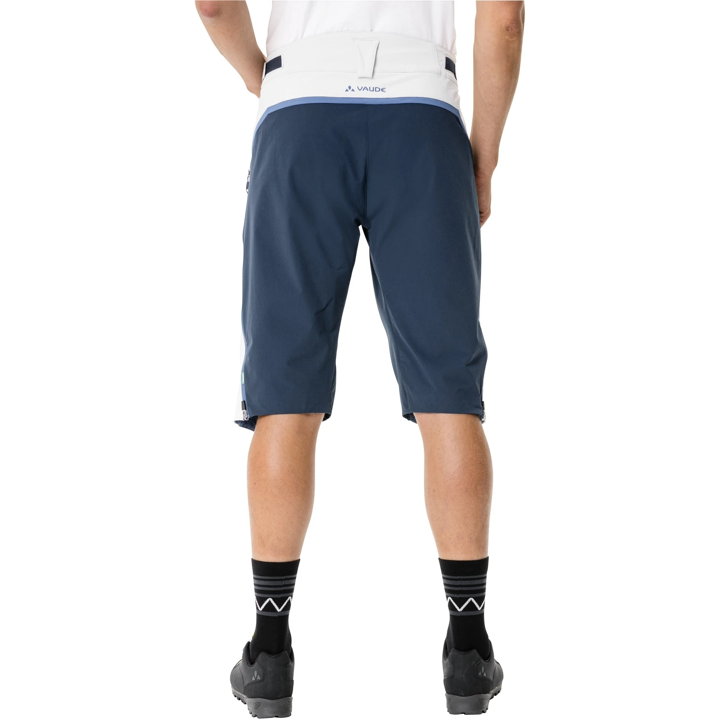 Vaude Men's Moab MTB Shorts IV - Dark Sea 5 Vaude Men's Moab MTB Shorts IV - Dark Sea - Image 3