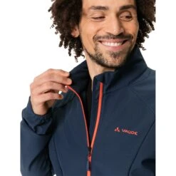 Vaude Men's Wintry Jacket IV - Dark Sea/red -Vaude vaude mens wintry jacket iv dark sea red 1 1262857