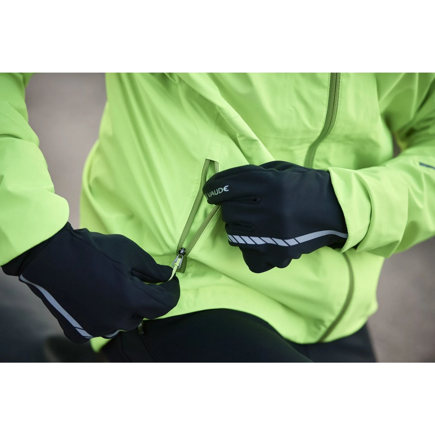 Vaude Men's Yaras 3in1 Jacket - Black/black 15 Vaude Men's Yaras 3in1 Jacket - Black/black - Image 13