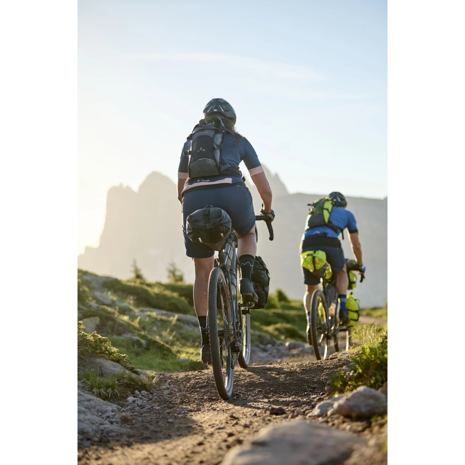 Vaude Trailsaddle II Bike Saddlebag 10L - Dusty Moss 8 Vaude Trailsaddle II Bike Saddlebag 10L - Dusty Moss - Image 6