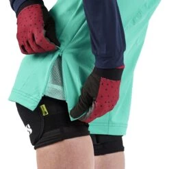 Vaude Women's Dyce Gloves II - Iron -Vaude vaude women s dyce gloves ii 1 1465356