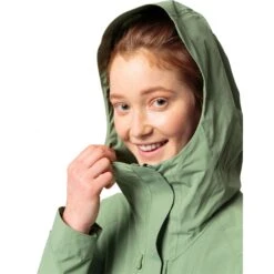 Vaude Women's Comyou Rain Jacket - Willow Green -Vaude vaude womens comyou rain jacket willow green 7 1506280