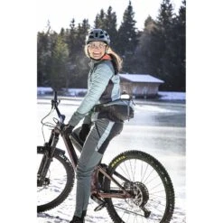 Vaude Women's Minaki Jacket III - Willow Green -Vaude vaude womens minaki jacket iii dusty moss b 1 1302426