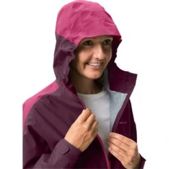 Vaude Moab Rain Jacket II Women - Cassis -Vaude vaude womens moab rain jacket ii cassis 6 1396012