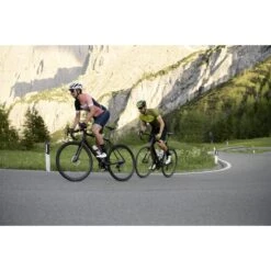 Vaude Women's Posta FZ Tricot - Ultramarine -Vaude vaude womens posta fz tricot peach b 1 1213791 1