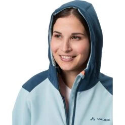 Vaude Women's Qimsa Softshell Jacket - Cloudy Blue -Vaude vaude womens qimsa softshell jacket cloudy blue 6 1291410
