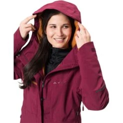 Vaude Women's Yaras Warm Rain Jacket - Cassis -Vaude vaude womens yaras warm rain jacket cassis 4 1292895